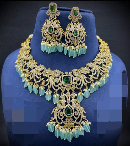 Victorian Necklace Set with Beautiful Design