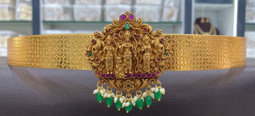 Simple Nakshi Waistbelt with Ram Parivaar