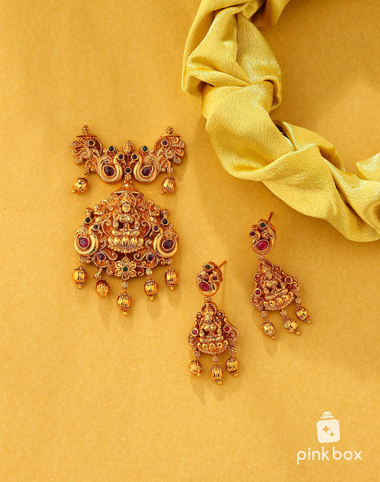 Antique pendant with Lakshmi devi idol and matching earrings