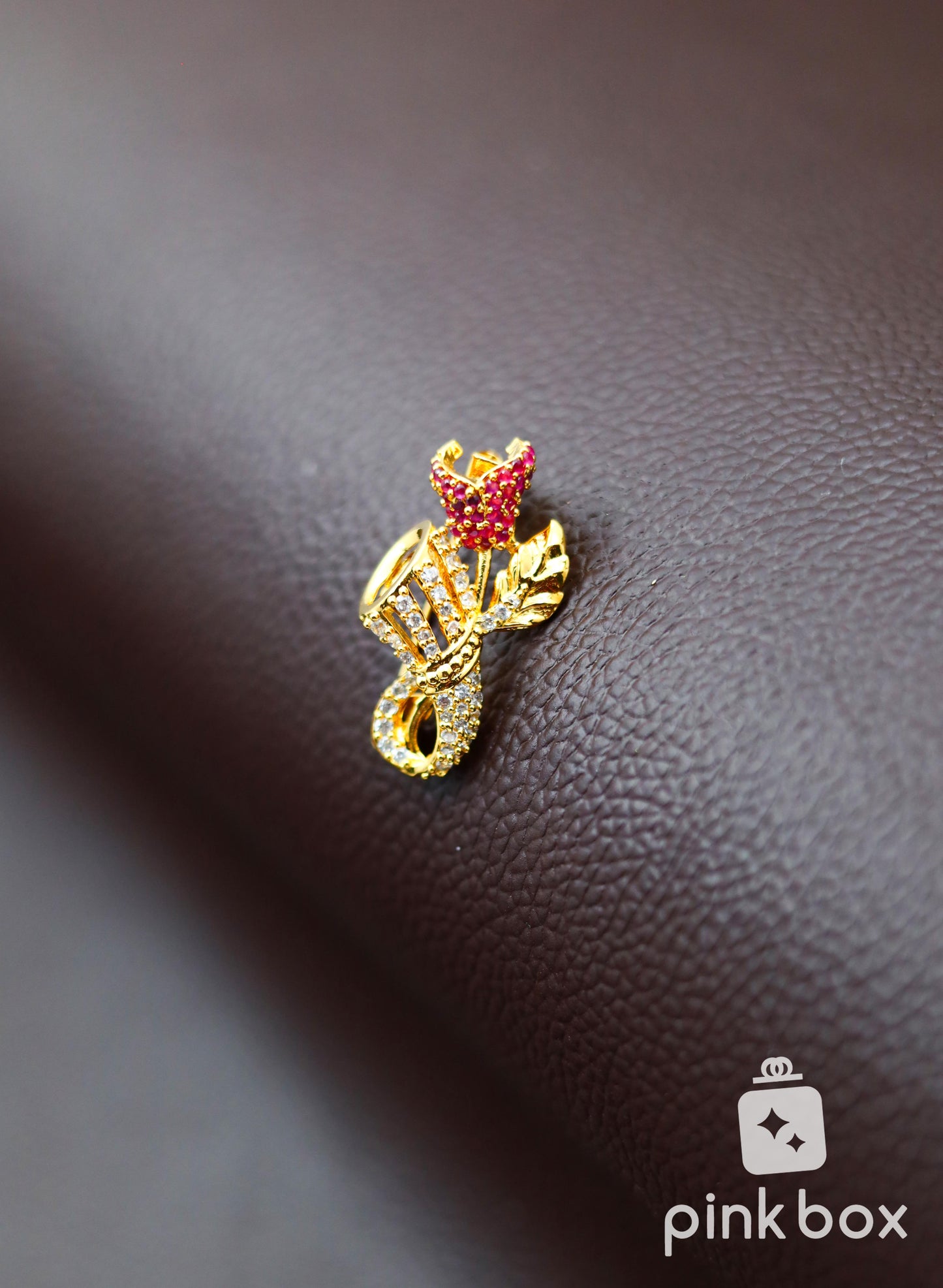 CZ Saree Pin with Leaf Design